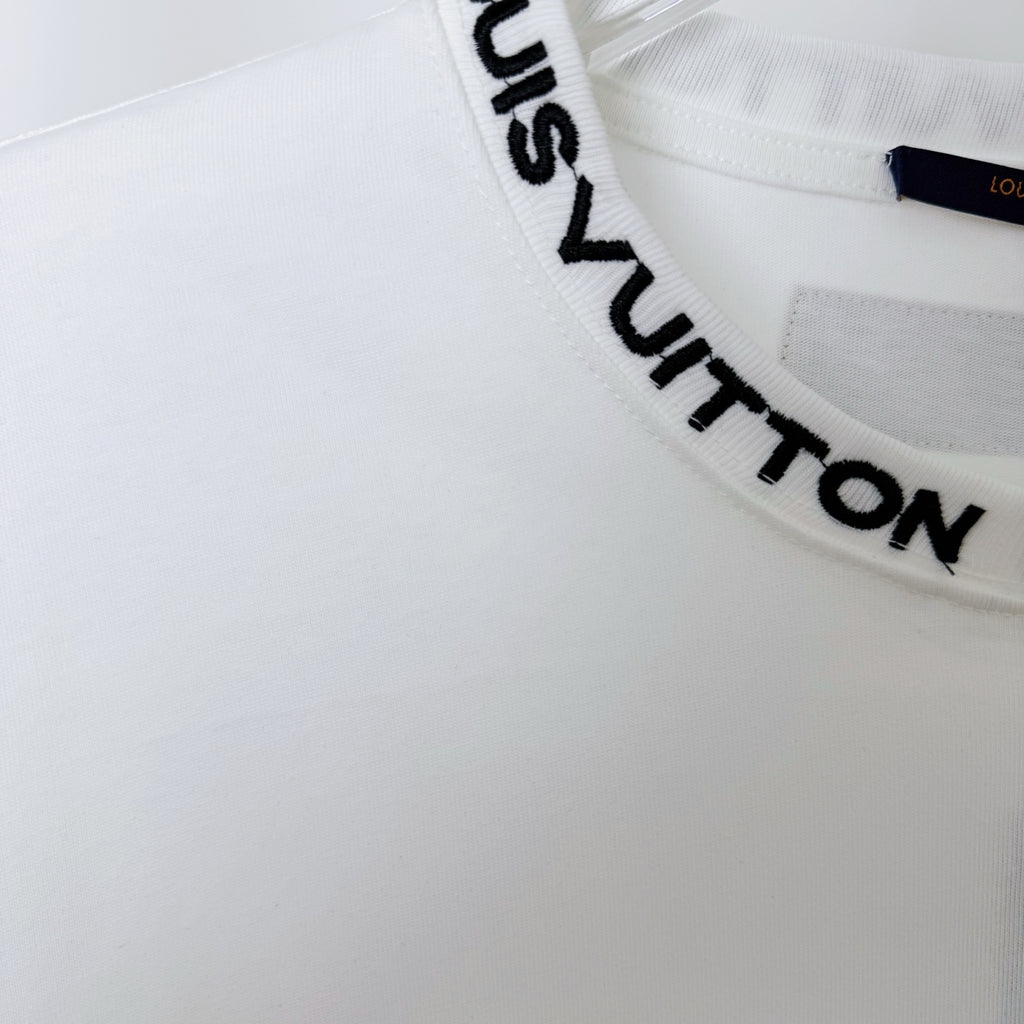 VV Embroidered leather logo T-shirt 1825042507