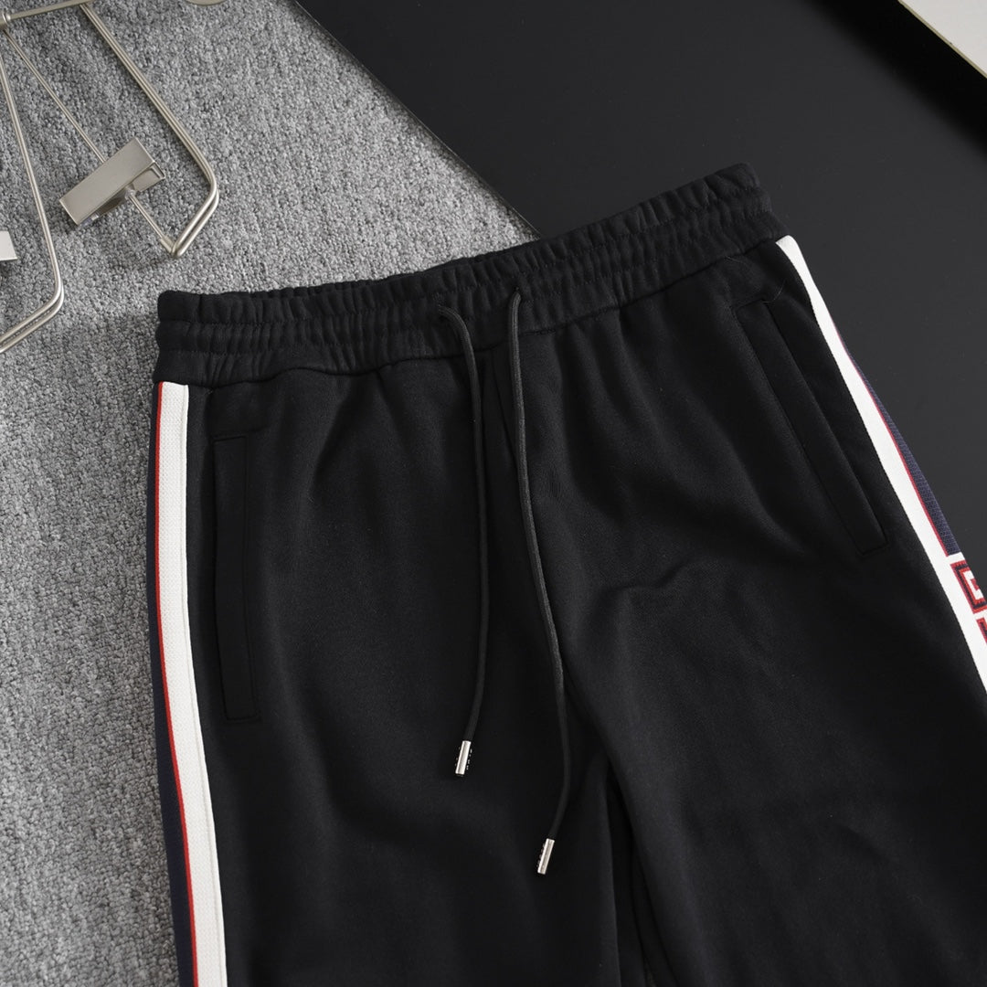 GUI Casual sports suit 1824102211
