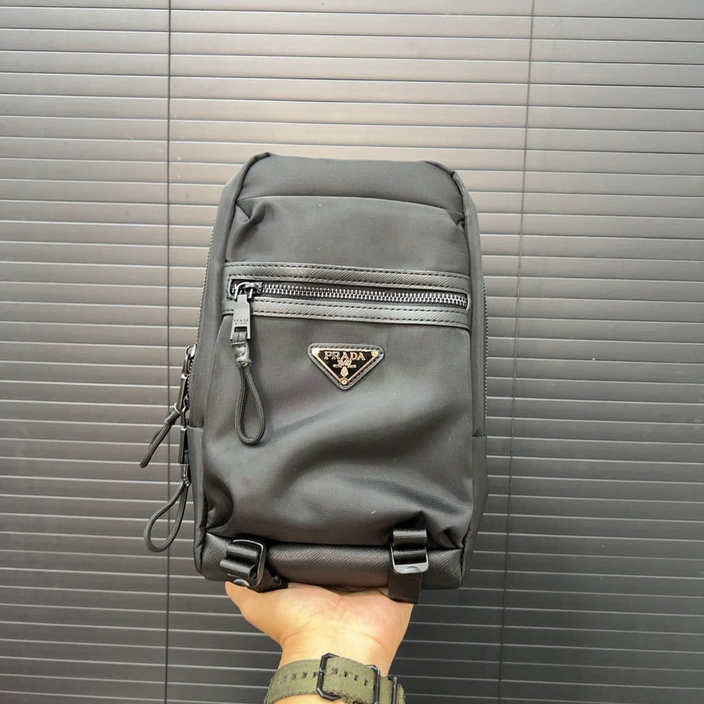 PD Canvas Nylon Chest Bag 1825111303