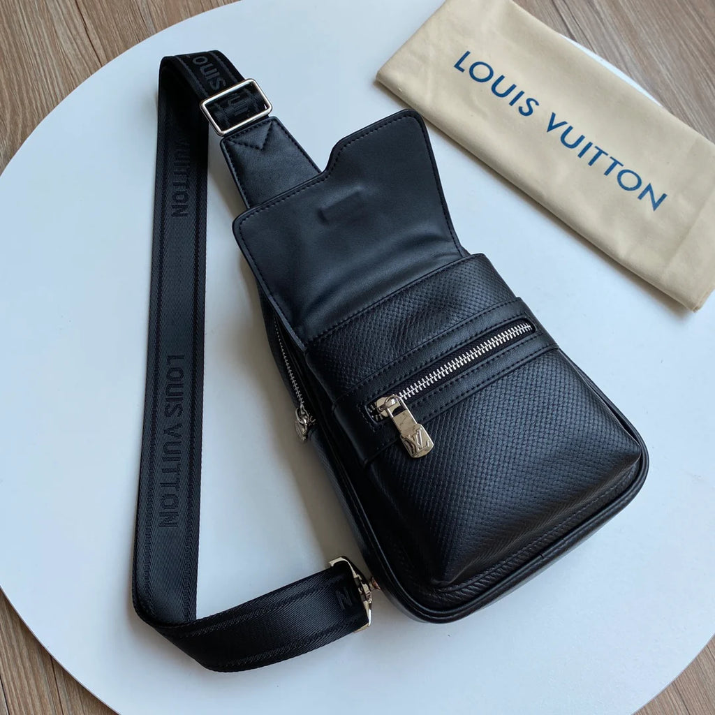 High end chest bag 1024101028