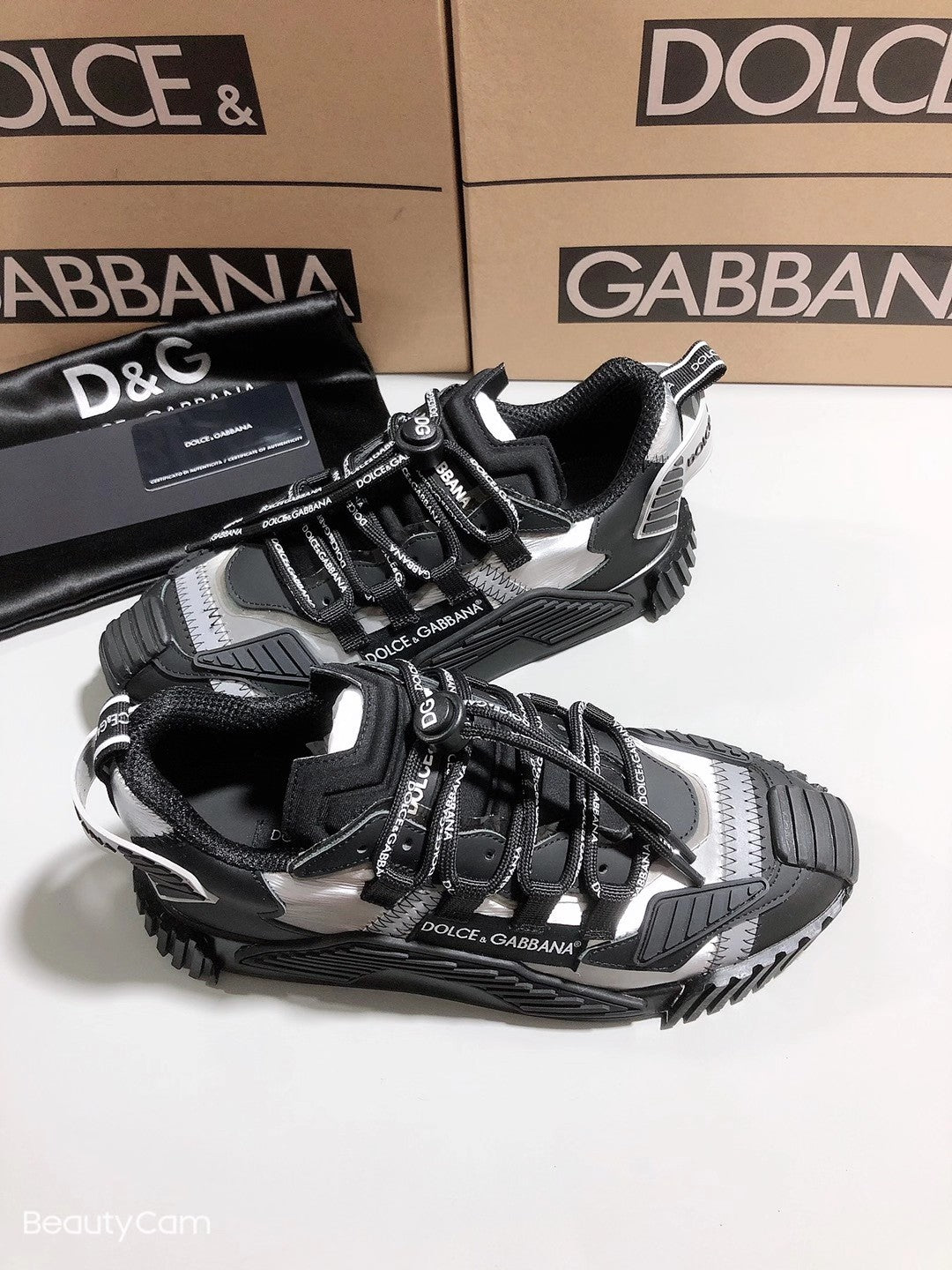 DG sneakers 1825032004