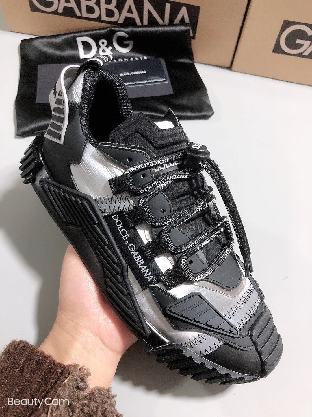 DG sneakers 1825032004