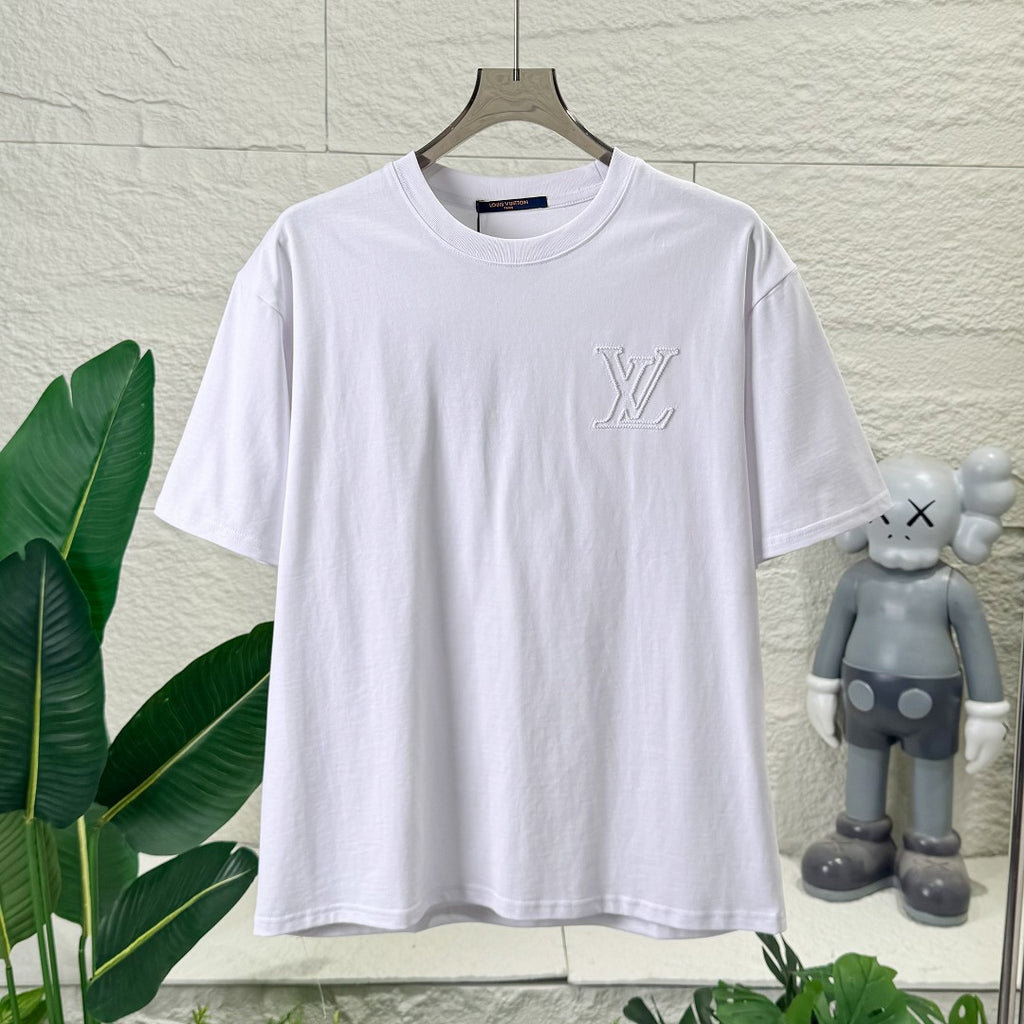VV Embroidery letters T-shirt 1825060602