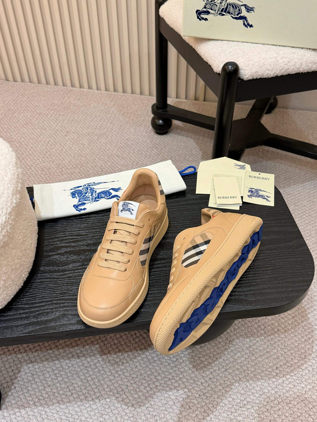 TB Unisex Sneaker 1825120502