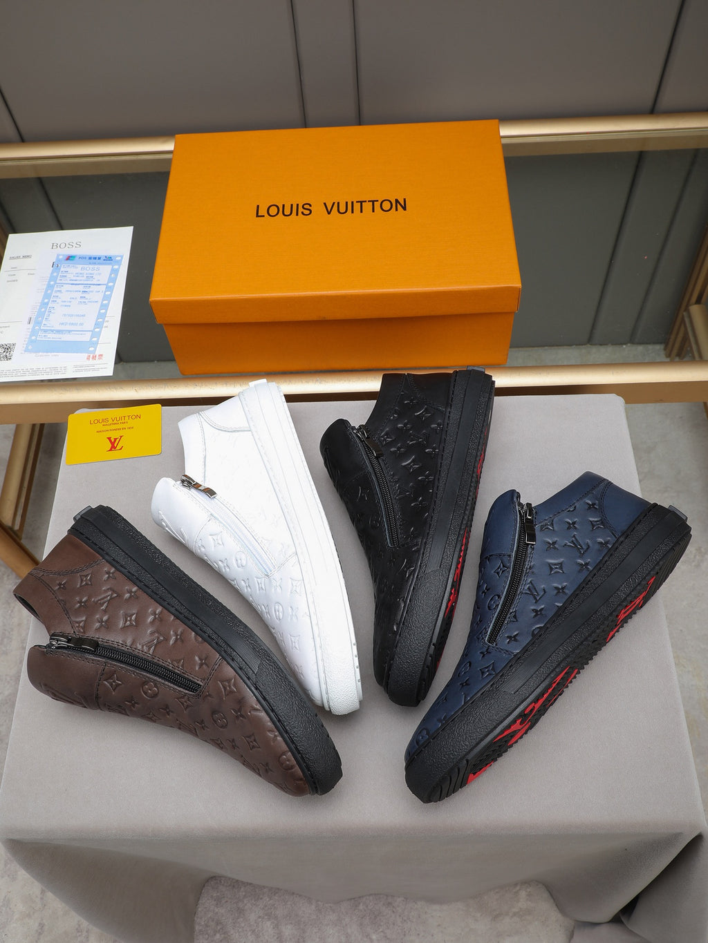 VV Zippered casual sneakers 1825122511