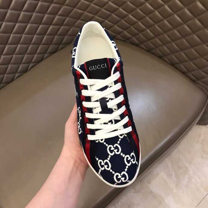 2G Retro Low Top Casual Shoes 01