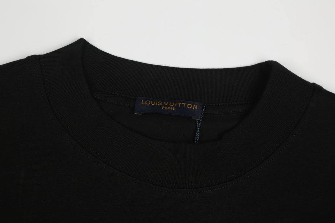 VV Unisex T-shirt 1825020609