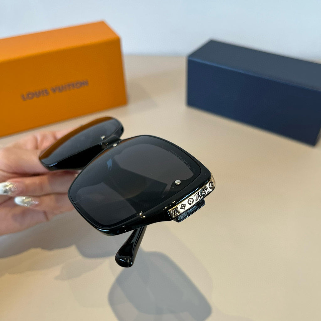 VV Full frame sunglasses 1825052801