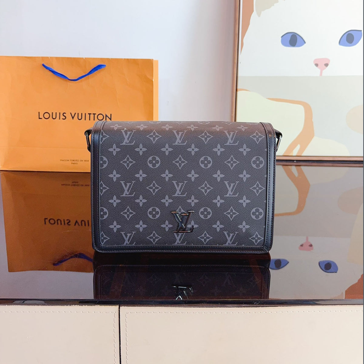 L 24 Limited Edition New MESSENGER Men's Bag XC24092701