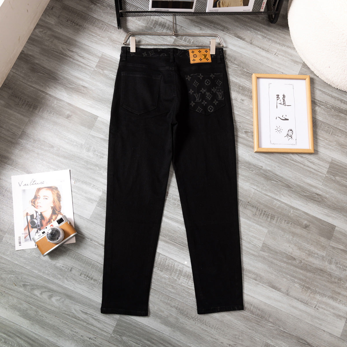 VV Washed stretch jeans 1825051402