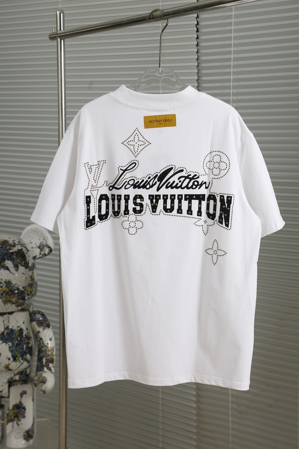 VV Unisex T-shirt 1825020609