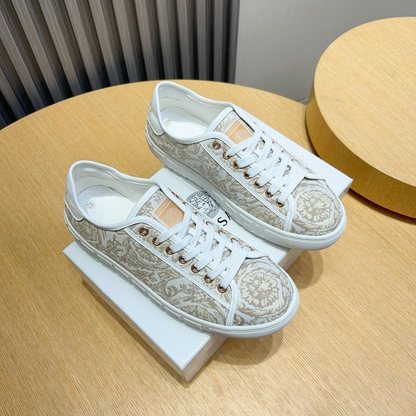 VS Barocco Greca Trainers 1825061913