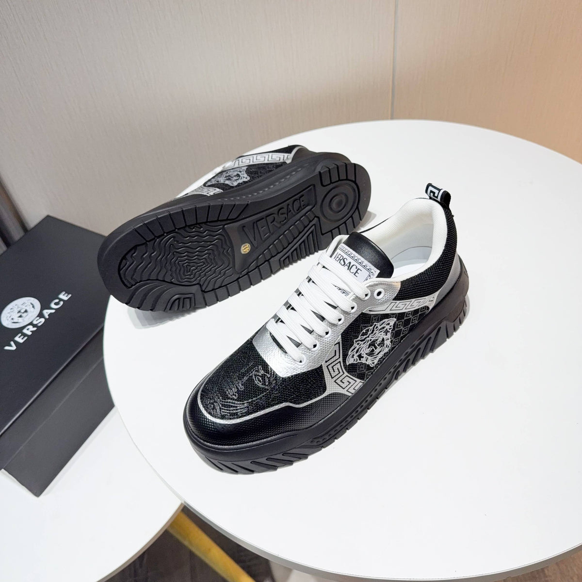 VS Sneakers 1826030902