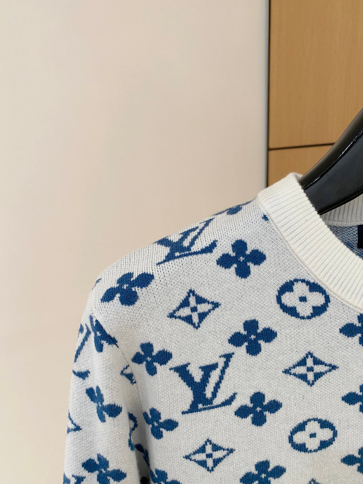 VV Autumn and winter wool sweaters 1824022414