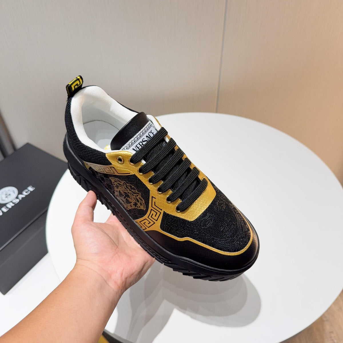 VS Sneakers 1826030902