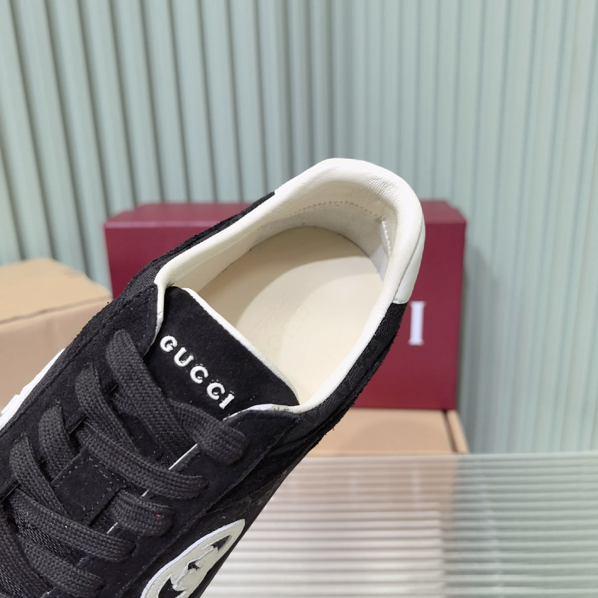 GUI Interlocking G74 Dexun shoes 1825040102