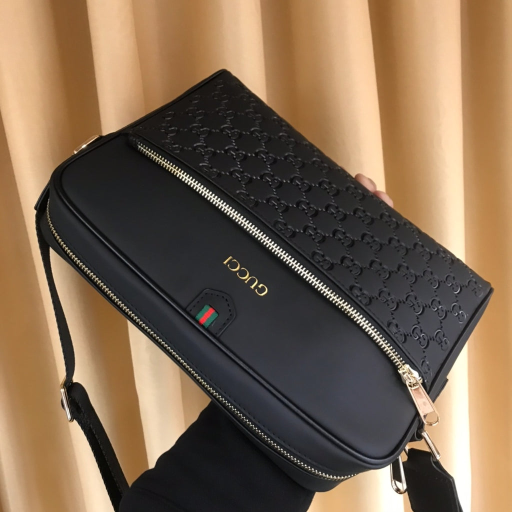 GUI crossbody bag 1825122606