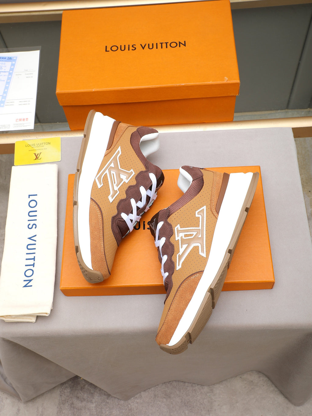 VV sneakers 1825122507