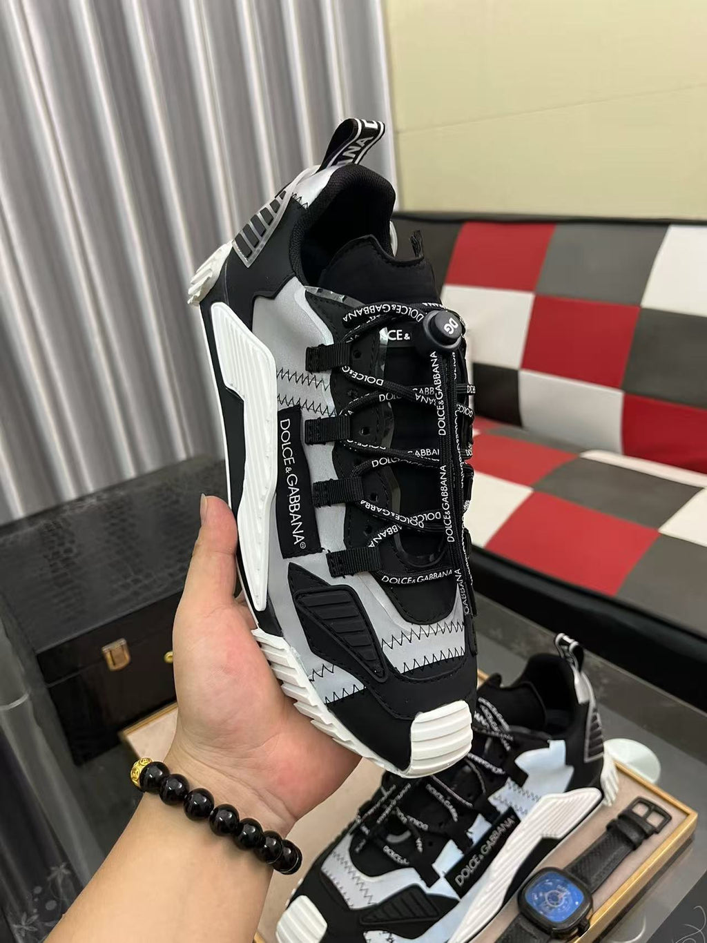DG sneakers 1825032004