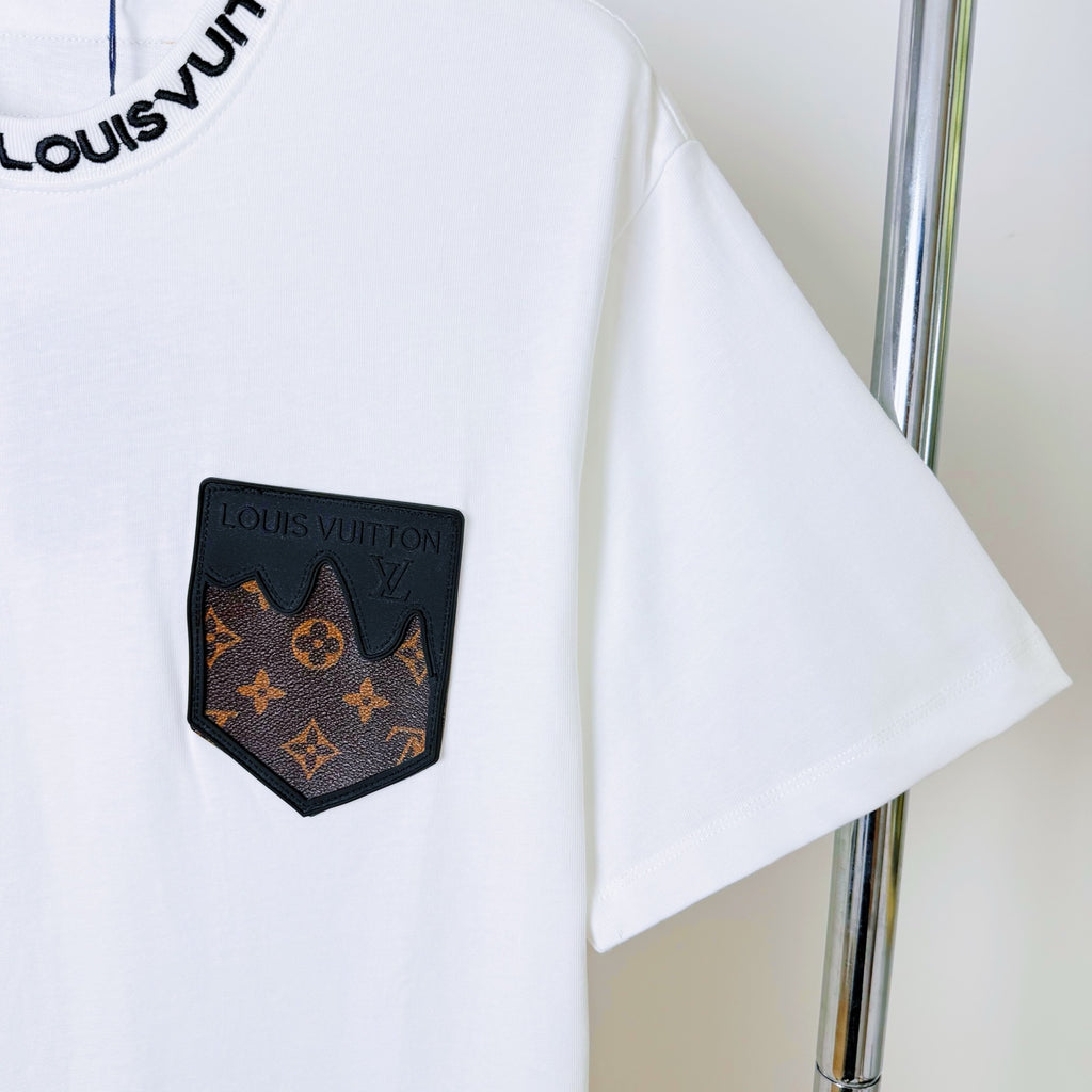 VV Embroidered leather logo T-shirt 1825042507