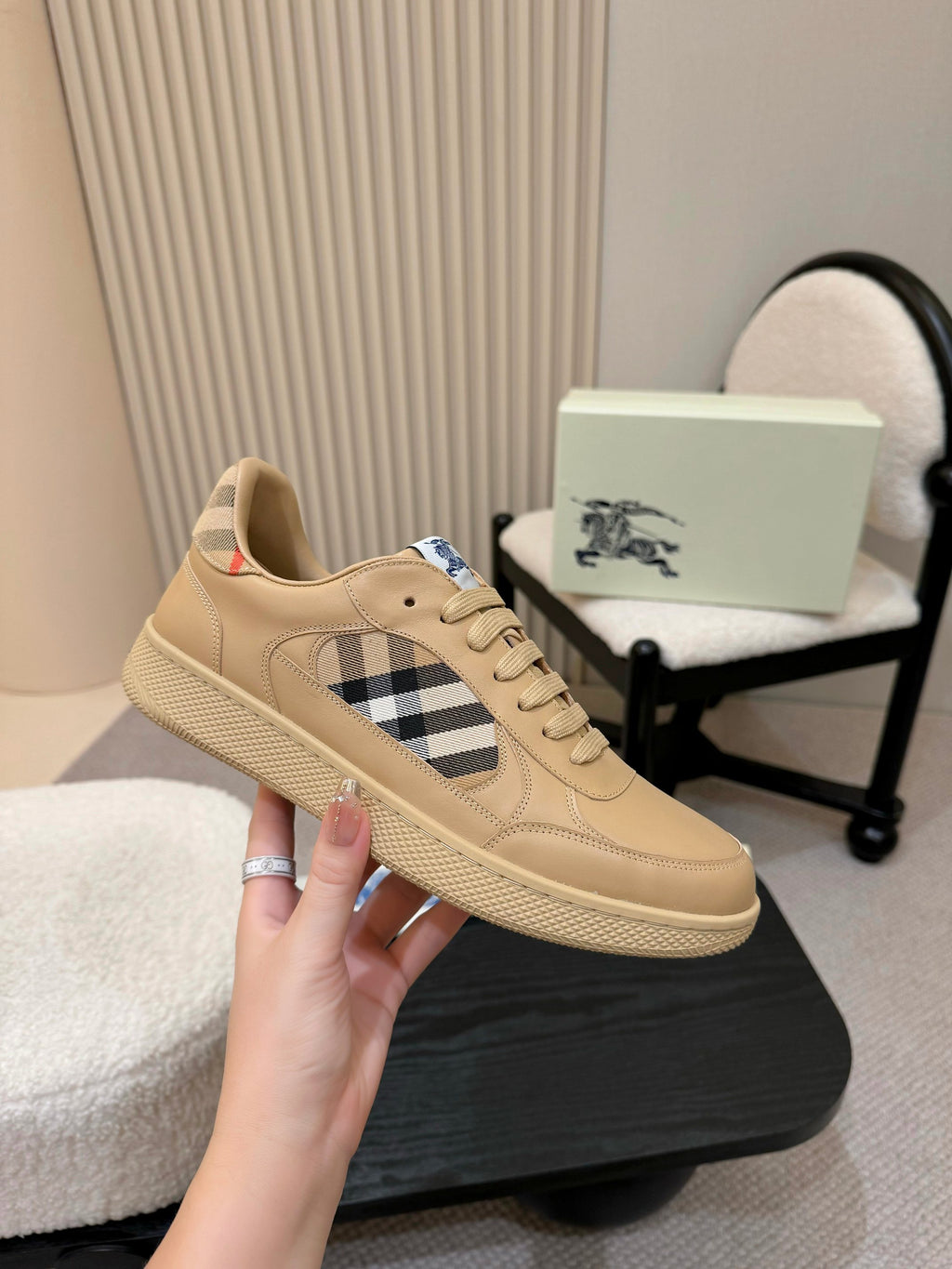TB Unisex Sneaker 1825120502