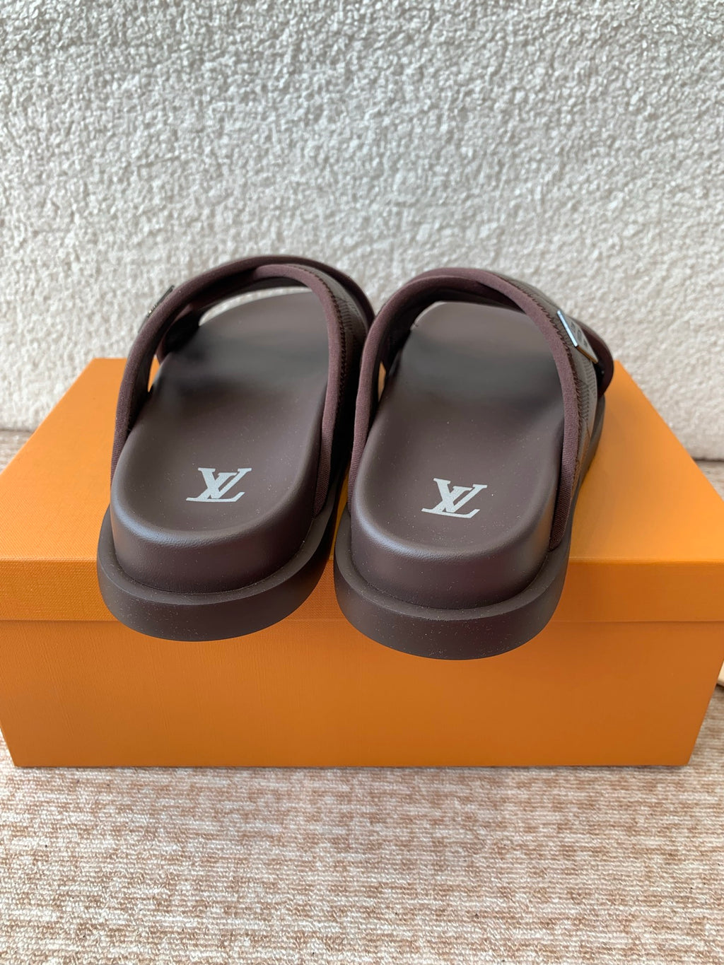 VV Beach slippers 1825052202