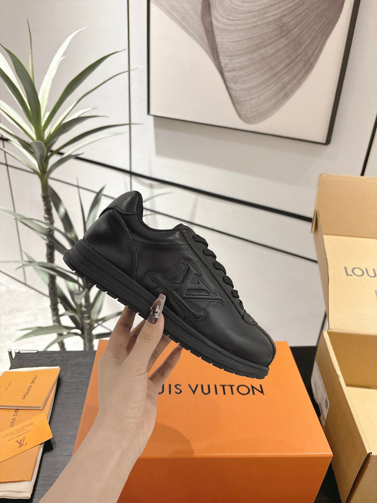 VV Sneaker 1825060605