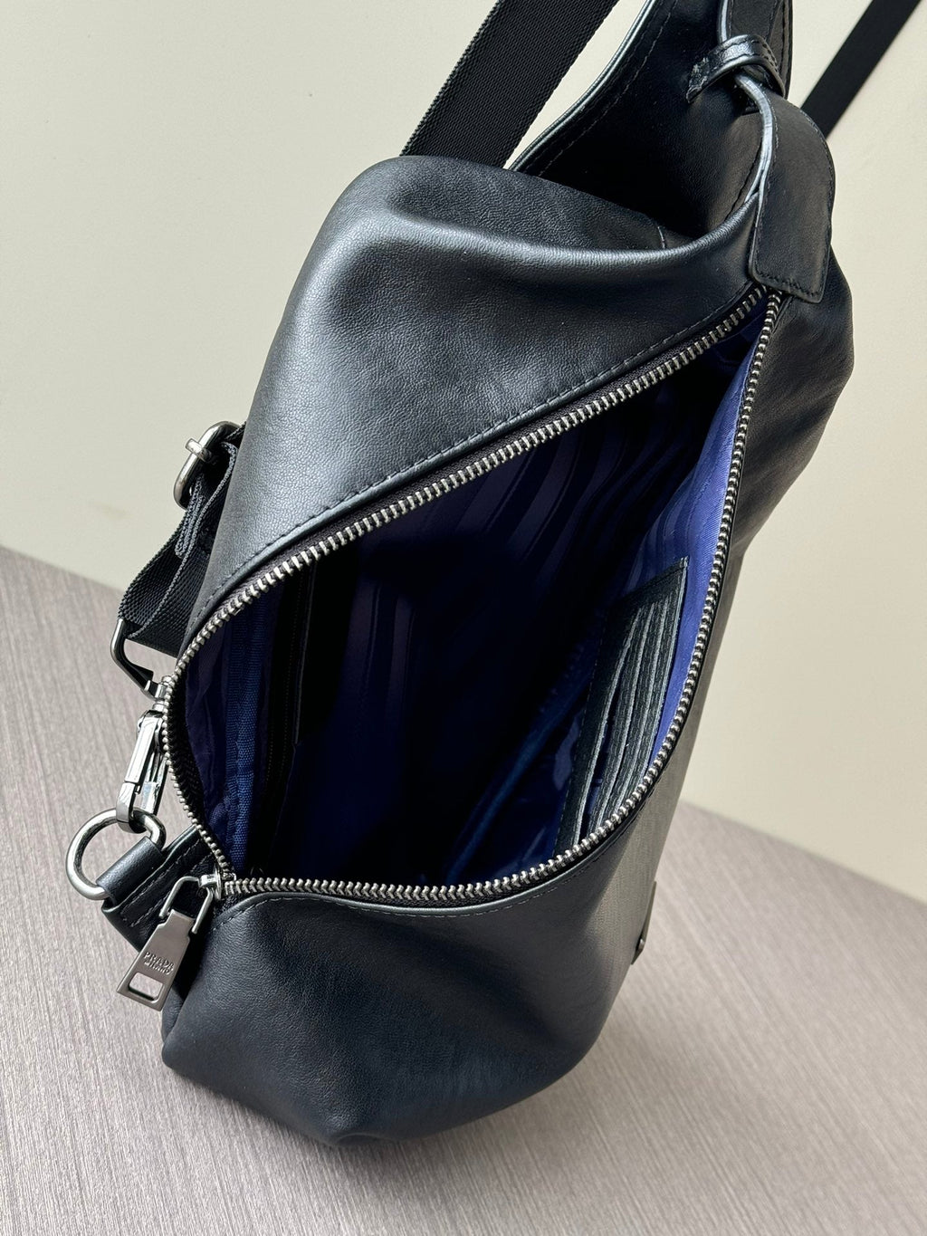PD Full leather chest bag/crossbody bag 1825111305
