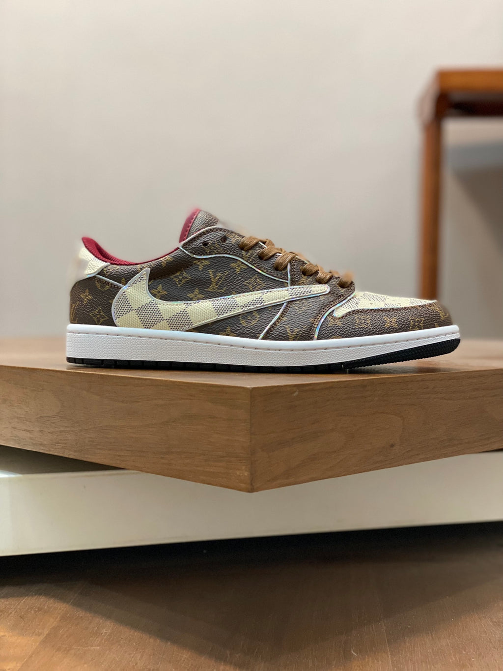 V&N Collaboration Sneakers 1826012307