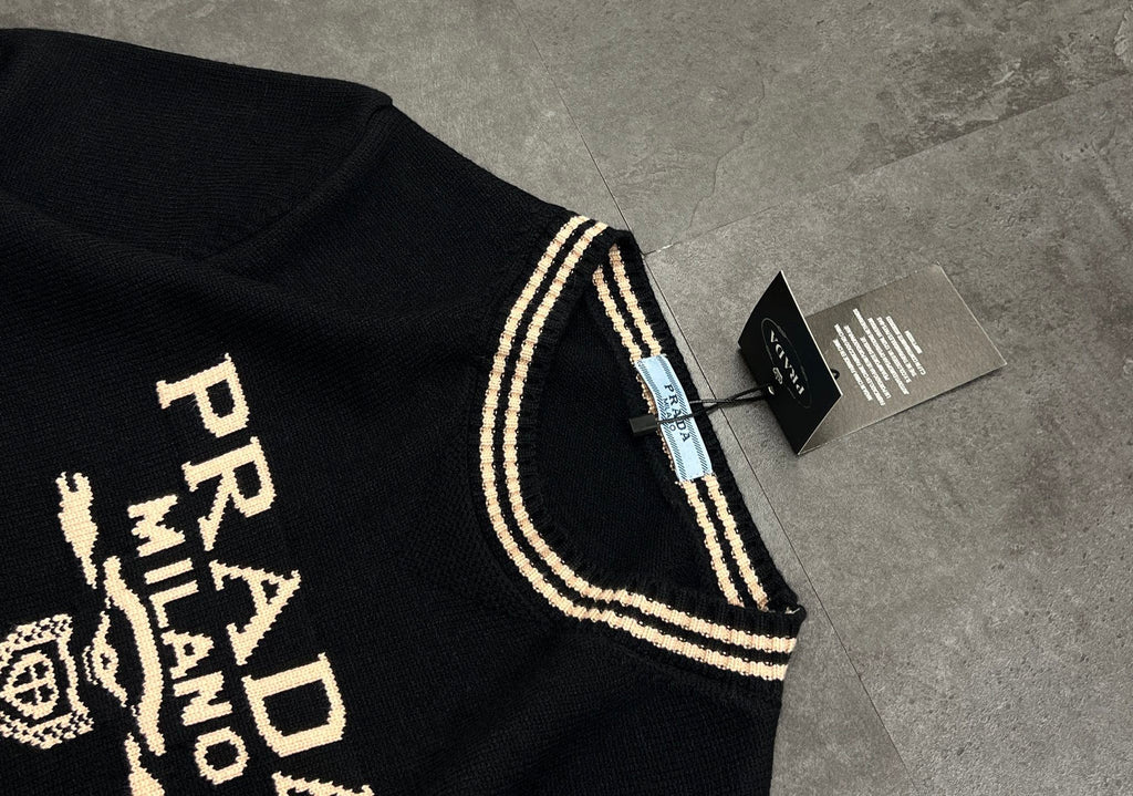 PR Unisex Knitted long-sleeved sweater 1826010802