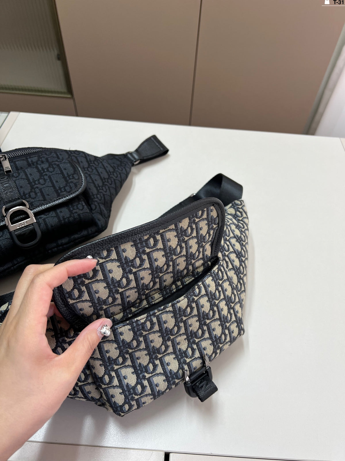 Oblique jacquard DD embroidery knitted waist bag chest bag 1825052323