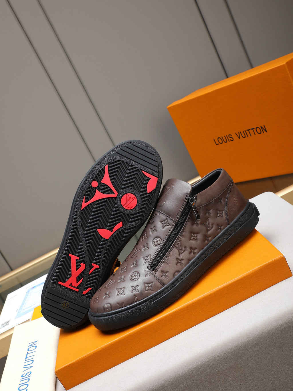 VV Zippered casual sneakers 1825122511