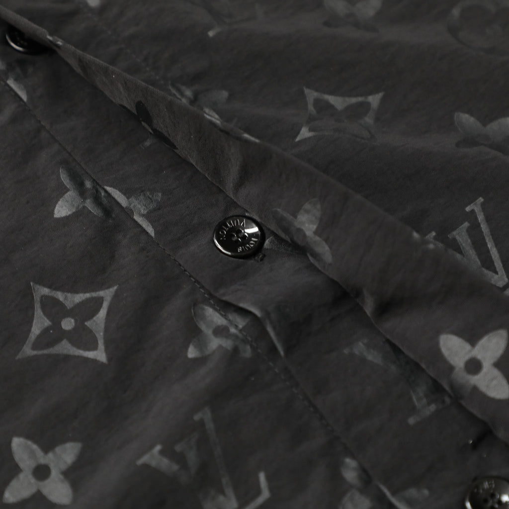 VV Jacquard Logo Casual T-shirt, Elastic Shorts 1825061816