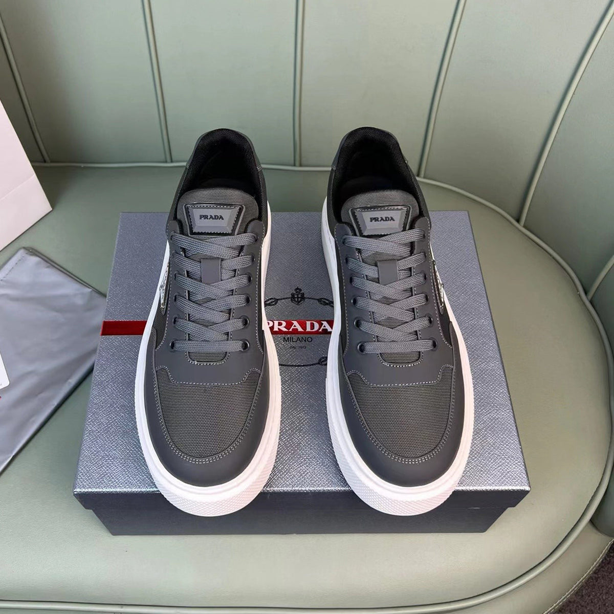 New breathable leather and canvas sneakers 1824041902