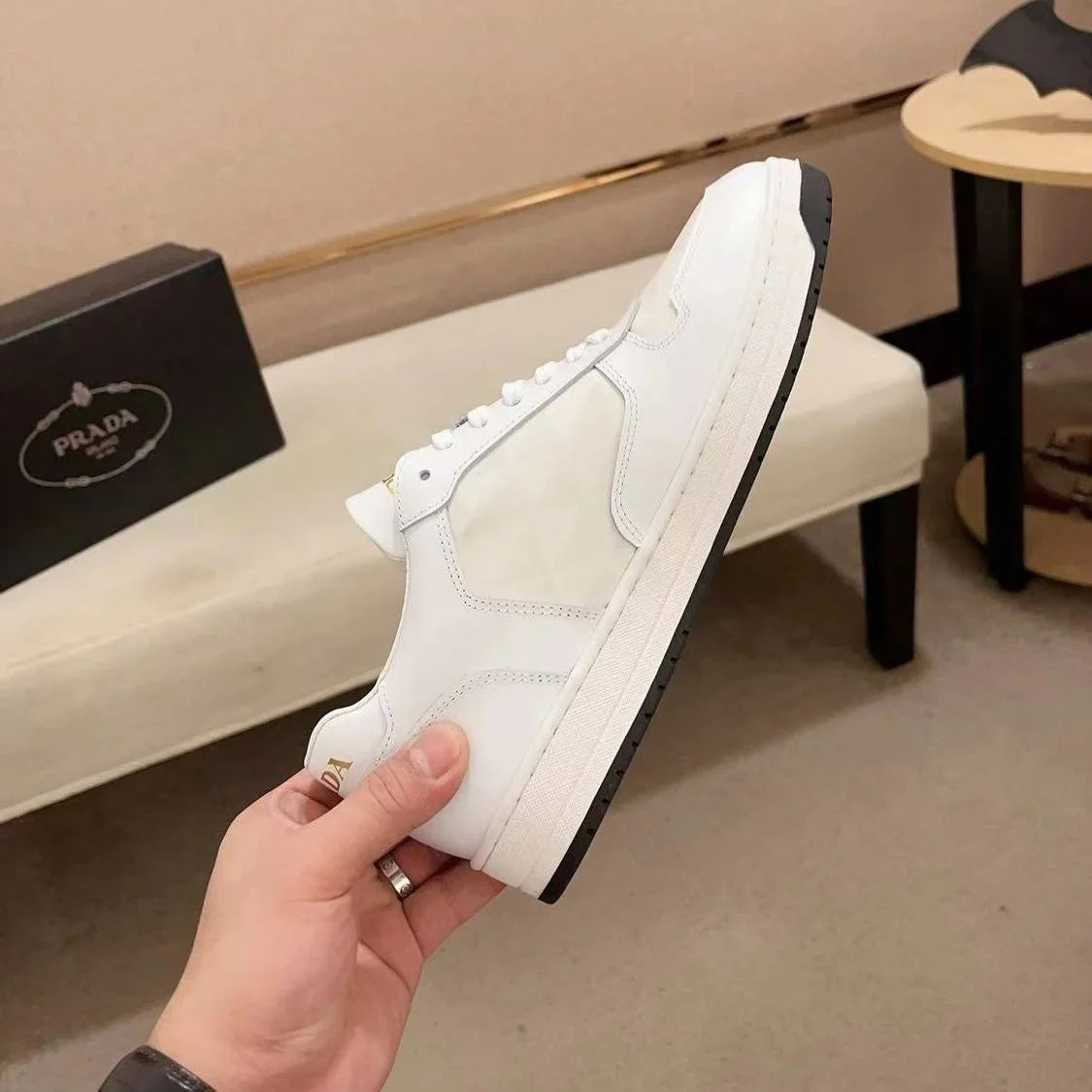 New triangle leather men's shoes 1024111424