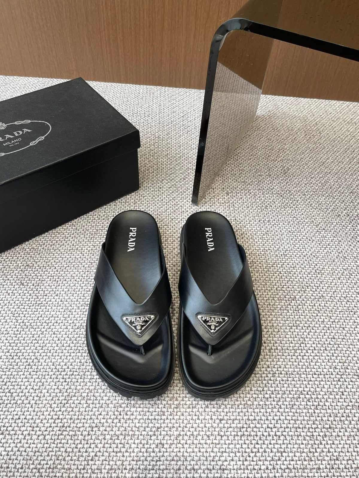 PR  slippers 1825052024