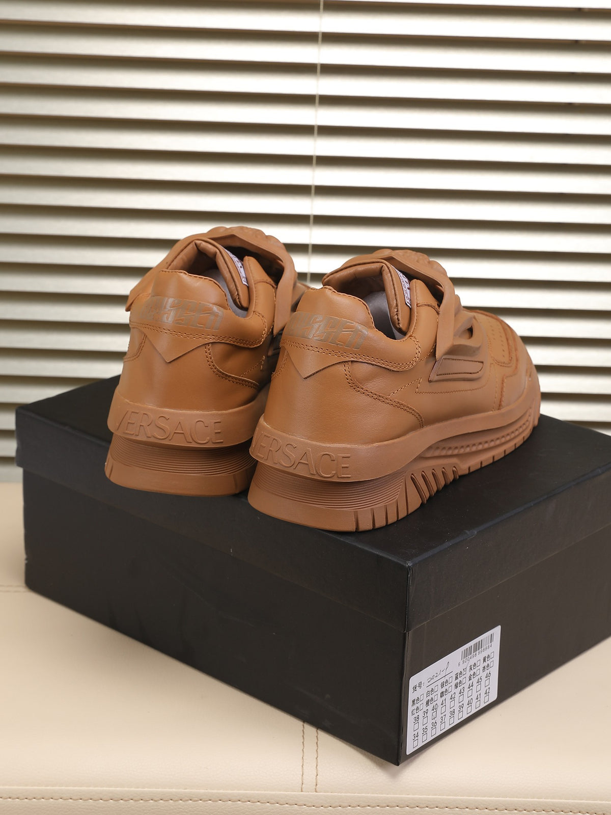 VS Sneakers 1825061911