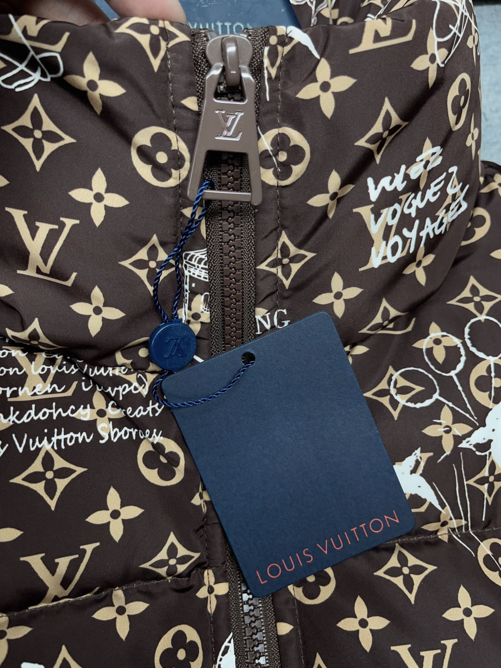 VV Graffiti down cotton jacket 1824093004
