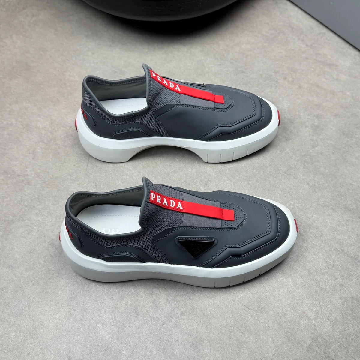 High-end Quality Casual Sneakers 1025030710