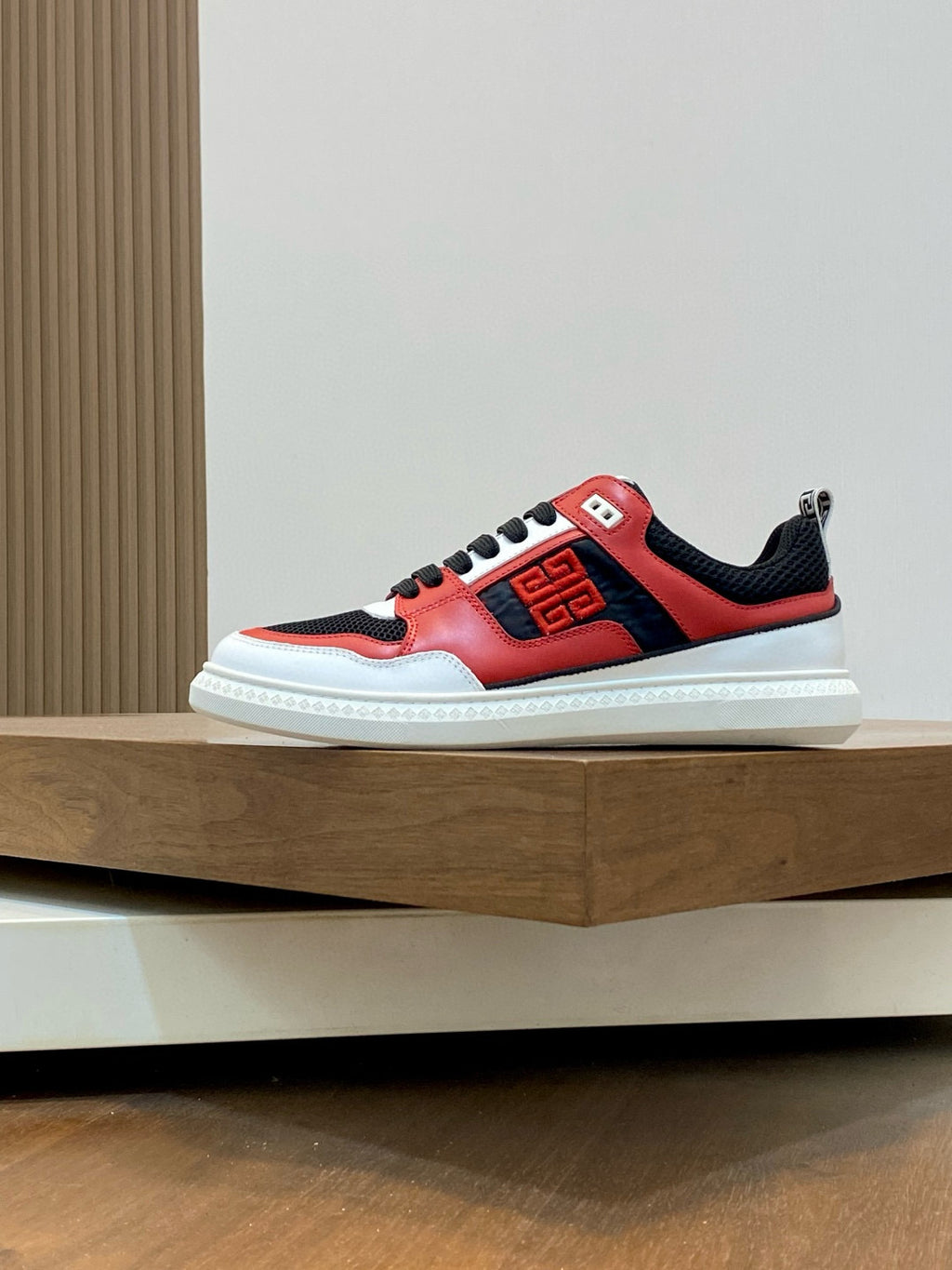 GIV sneakers 1826012801