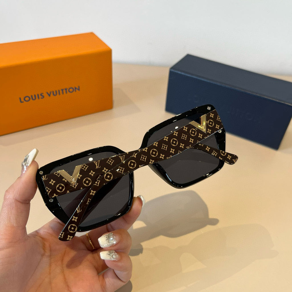 VV Full frame sunglasses 1825052801