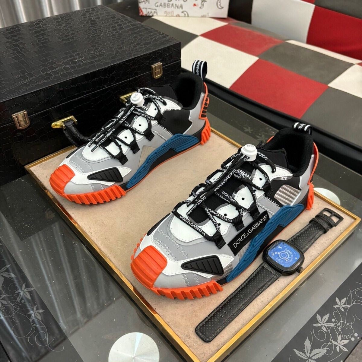 DG sneakers 1825032004