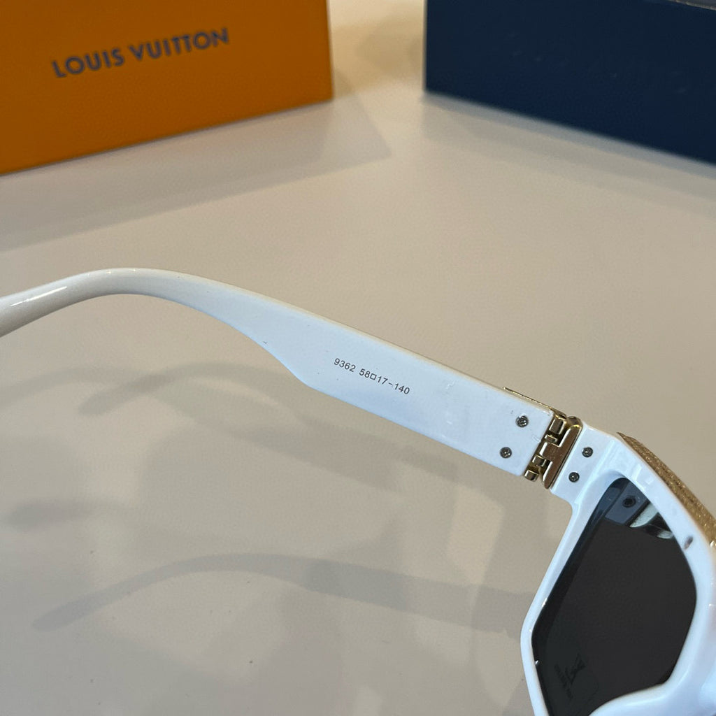 VV Square Full Frame Sunglasses 1825042501