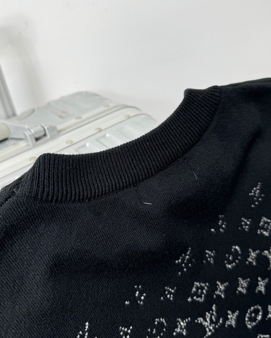 VV Gradient casHHere knitted sweater 1824102101