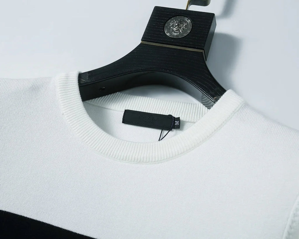 Handsome men's casual sweater 1024092440