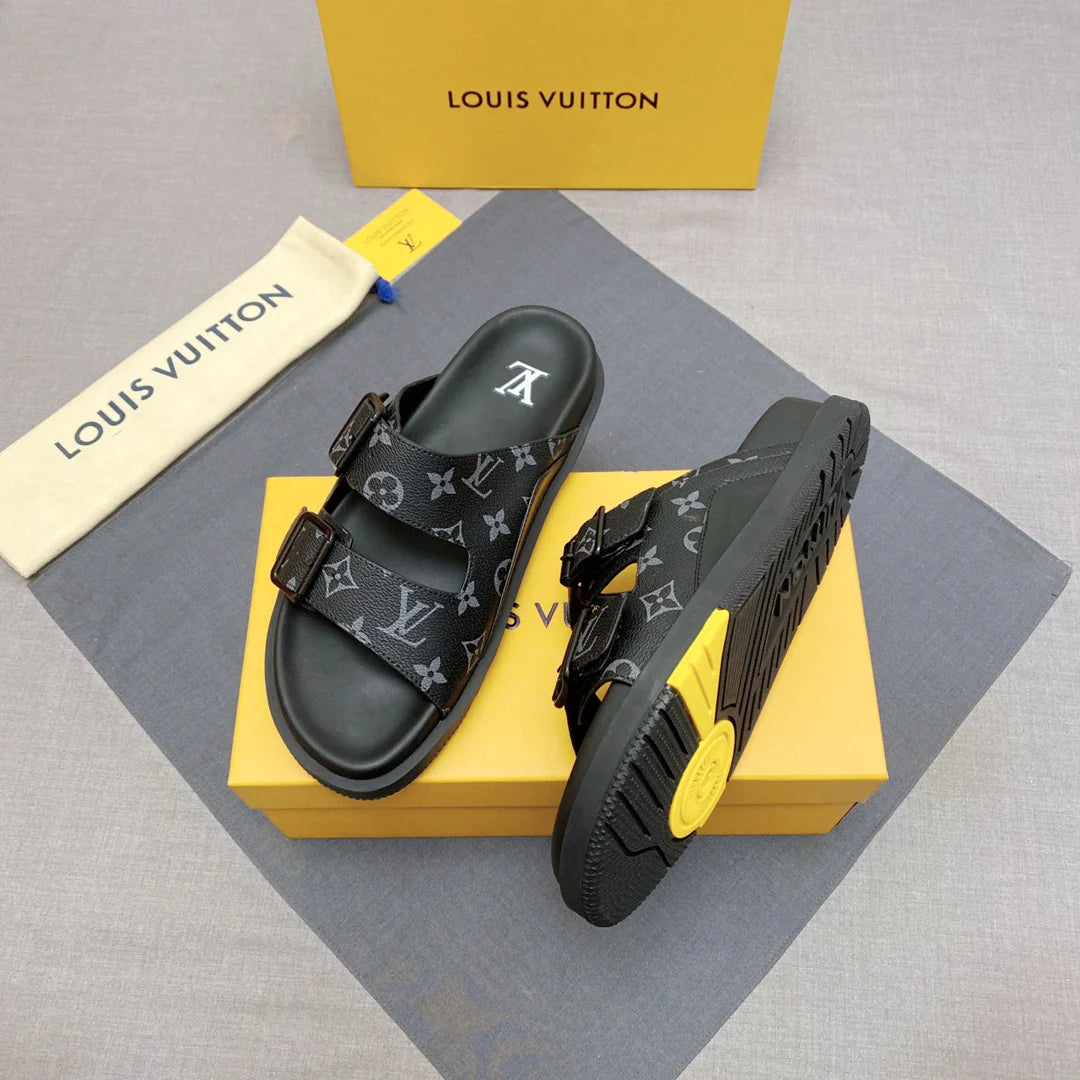 New fashion and casual men's sandals and slippers 1024042615