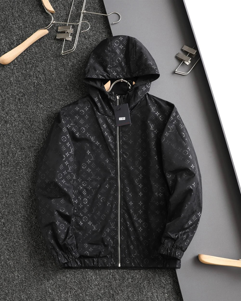 Reversible Logo Print Hooded Jacket 1825090903