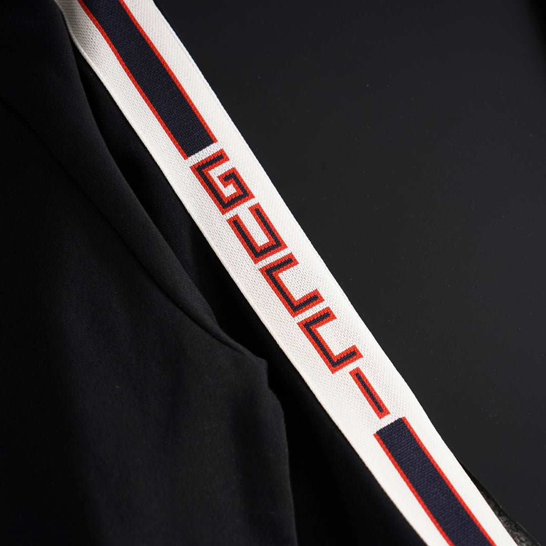 GUI Casual sports suit 1824102211