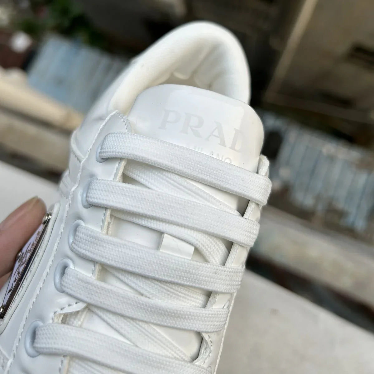 P New Women's and Men's Shoes Casual Shoes Triangle Buckle Lace-up Sneakers 1024060508