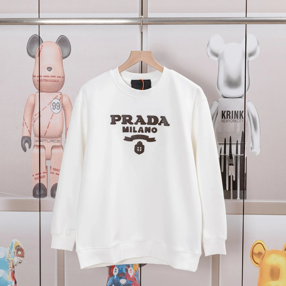 Crew neck leather printed sweatshirt 1425121102